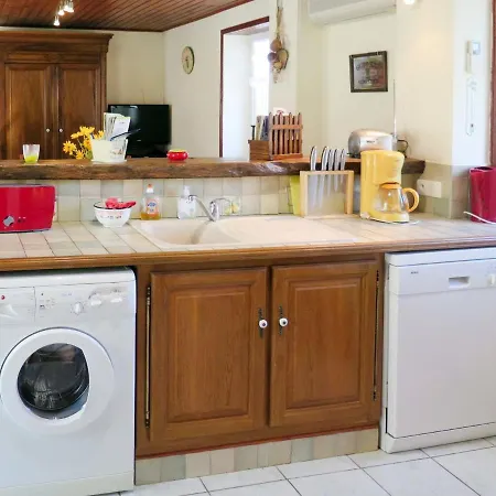 Sarrouil By Interhome בית נופש *